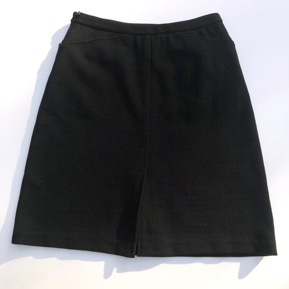 Ann Taylor Black Pencil Skirt Size 2P - Picture 5 of 5